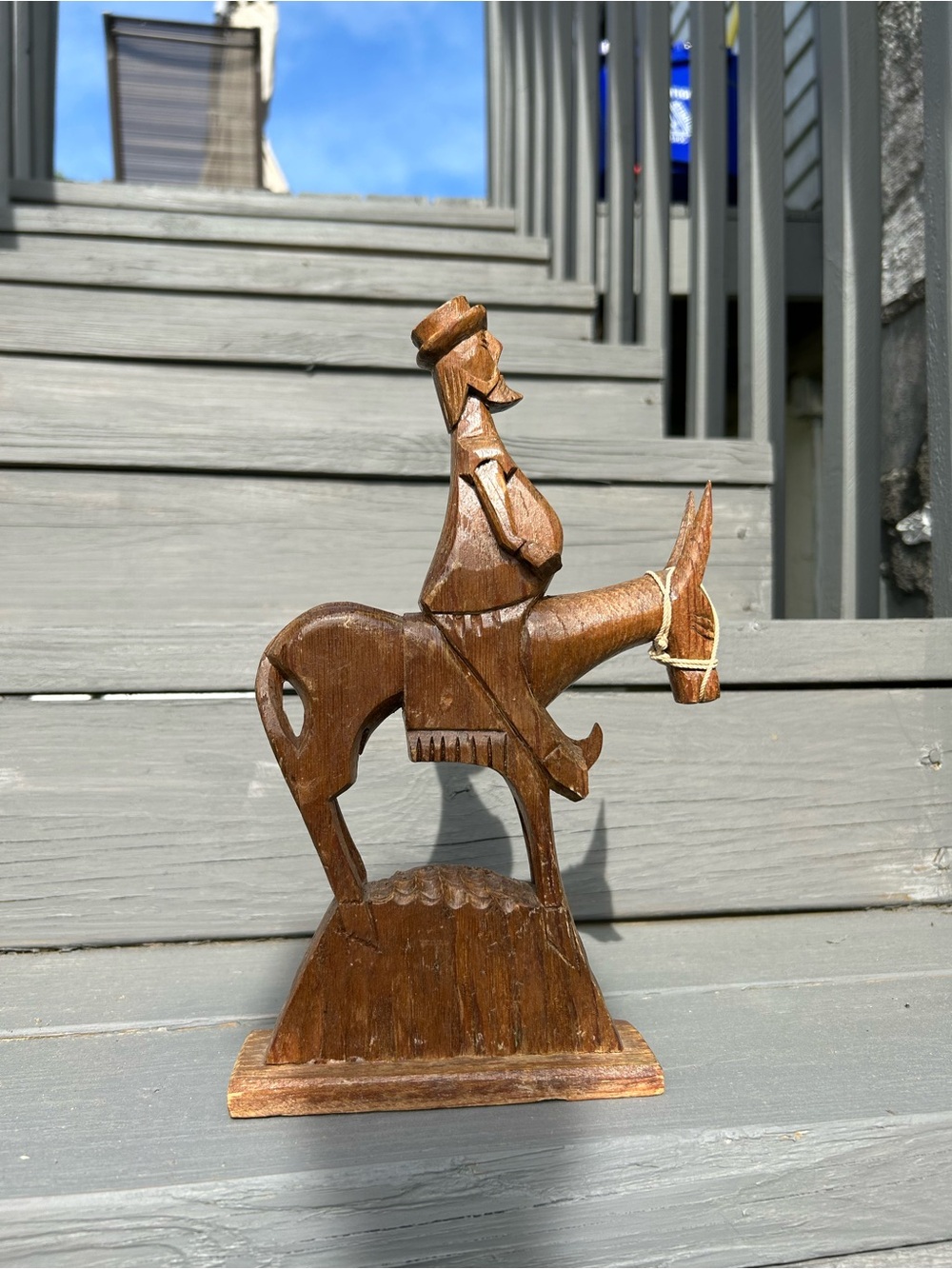 1 / 10
Vintage Hand carved Don Quixote Faithful Horse Sculptural Figurine mexico